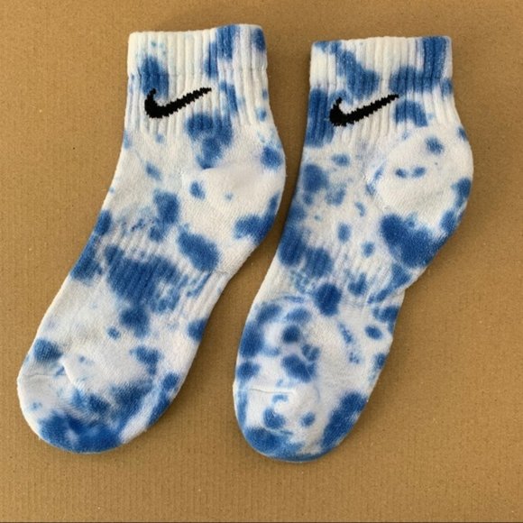 Nike Accessories - Nike Tie Dye Ankle Socks - M/L